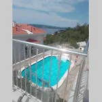 Sany With Pool - * تْسْغيكفانِتْسا
