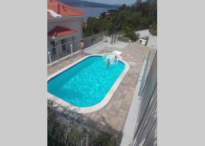 Sany With Pool - Appartamento Crikvenica